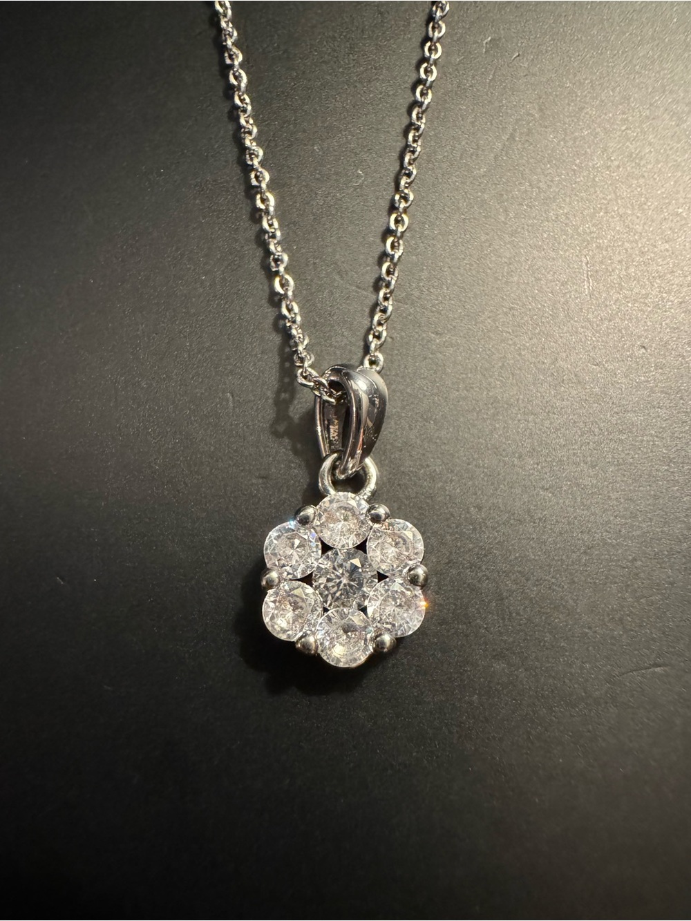 Crystal Flower Pendant Necklace 16”